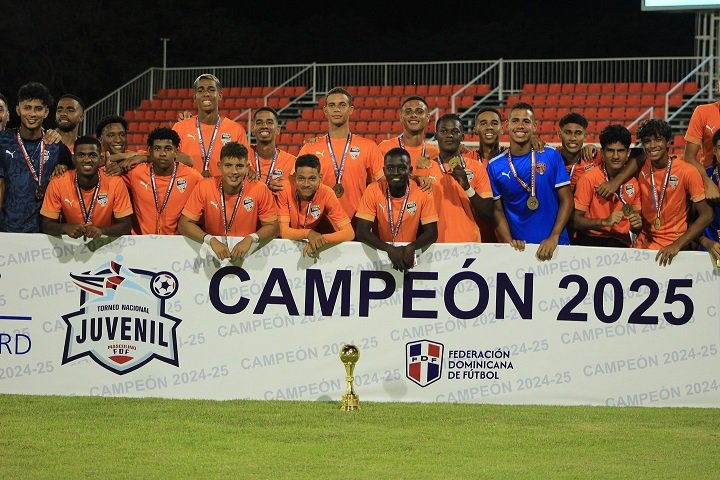 Cibao FC coronado campeón del TNAC Juvenil 2025 de la FDF – Copa Inefi