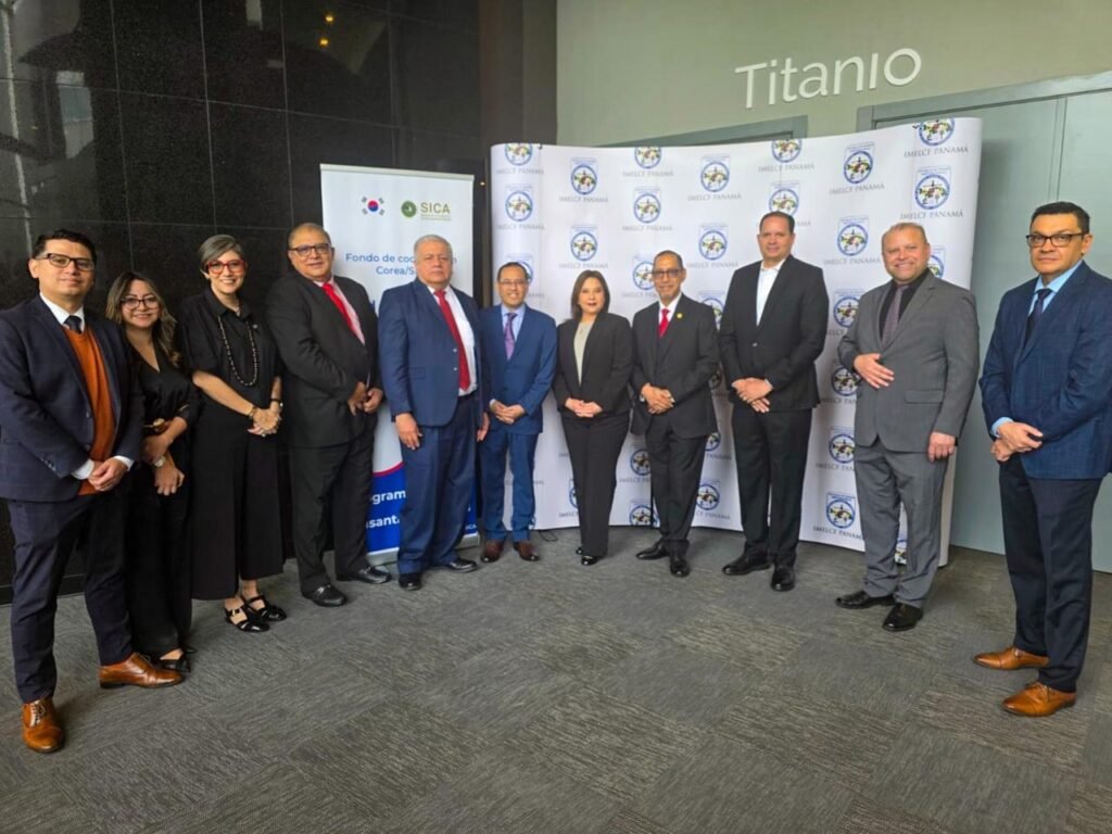 Coronel Fulvio Emilio Grullón Penso expone en XVI Congreso Internacional de Medicina Legal y Ciencias Forenses en Panamá