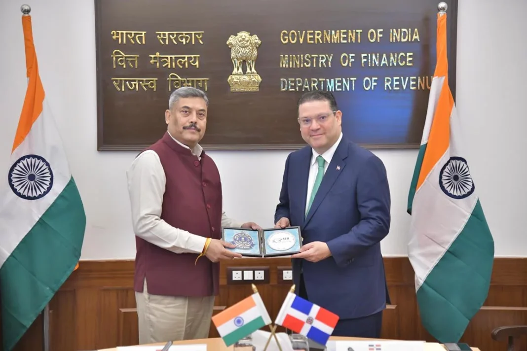 DGA firma acuerdo con Aduanas de la India