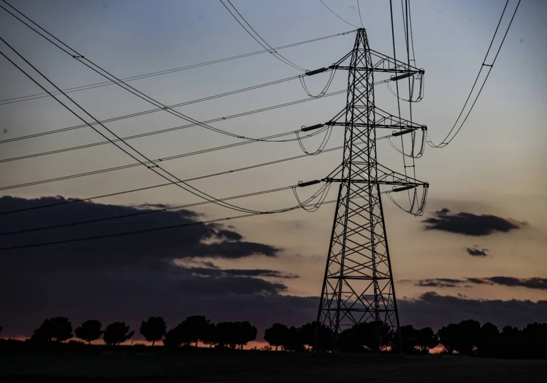 EDE reciben más de 31 mil reclamos por servicio de energía en primer semestre de 2025