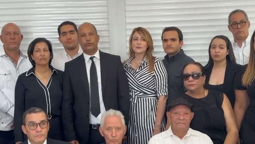 Familiares de Ángel Meléndez exigen captura de su verdugo prófugo en Espaillat