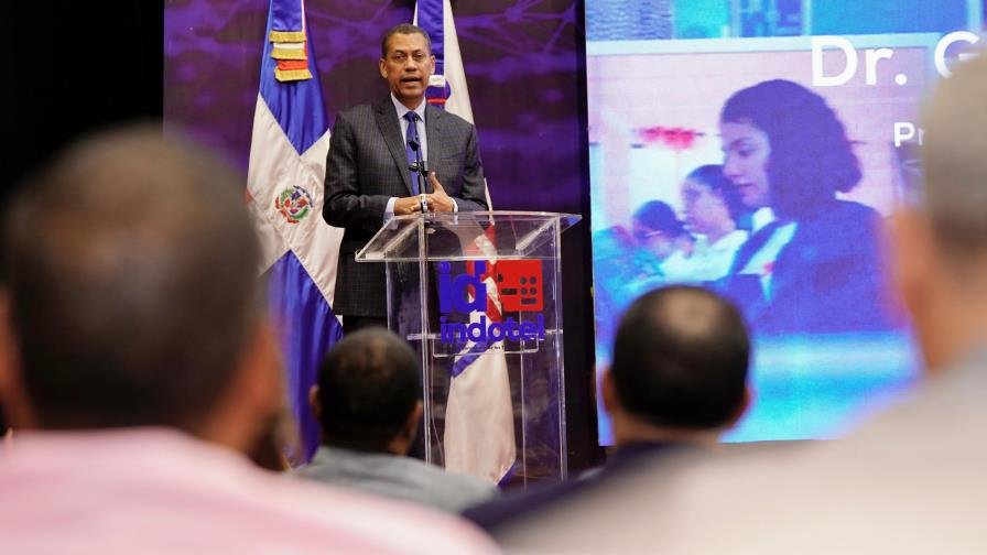 Guido Gómez Mazara resalta logros en su primer año al frente del Indotel