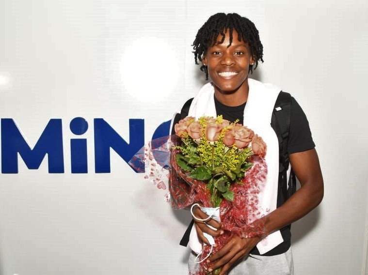 Marileidy por el cuarto…