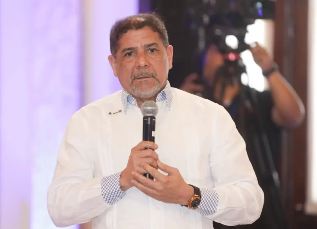 Ministro de Agricultura niega que se registrara un desfalco en la institución