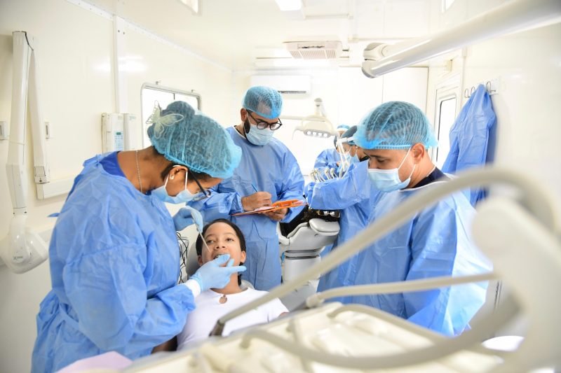 MSP acerca servicios médicos a población de Monseñor Nouel