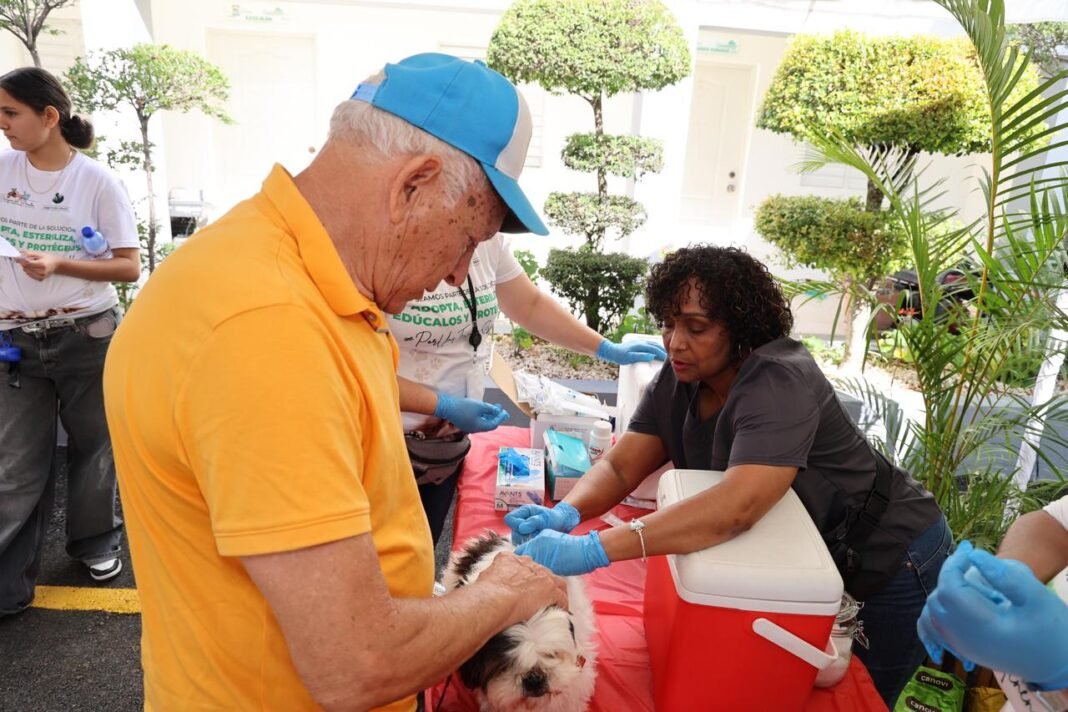 Parque del Prado y Alfridomsa auspician jornada de vacunación en Constanza