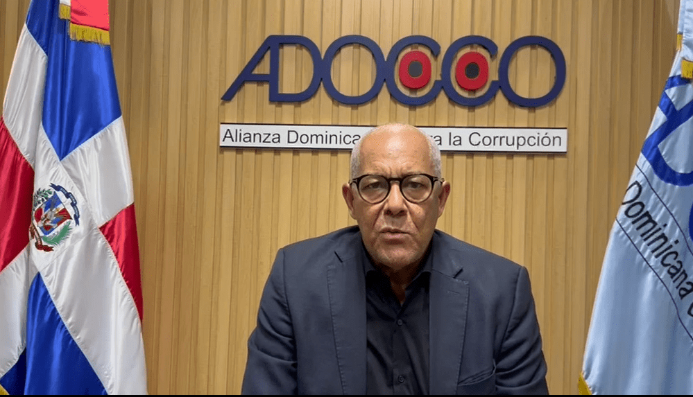 Adocco rechaza sometimiento por difamación e insiste en denuncia contra Ángel Hernández Adocco rechaza sometimiento por difamación e insiste en denuncia contra Ángel Hernández