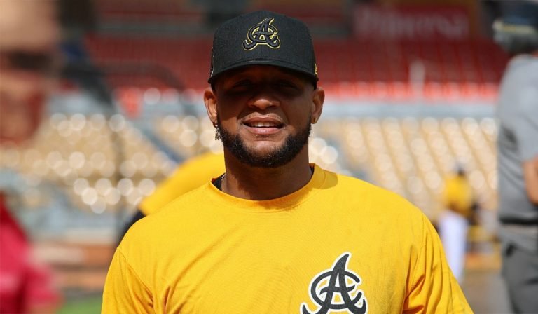 Andretty Cordero: “Vengo a hacer lo que sea para ayudar al equipo”.