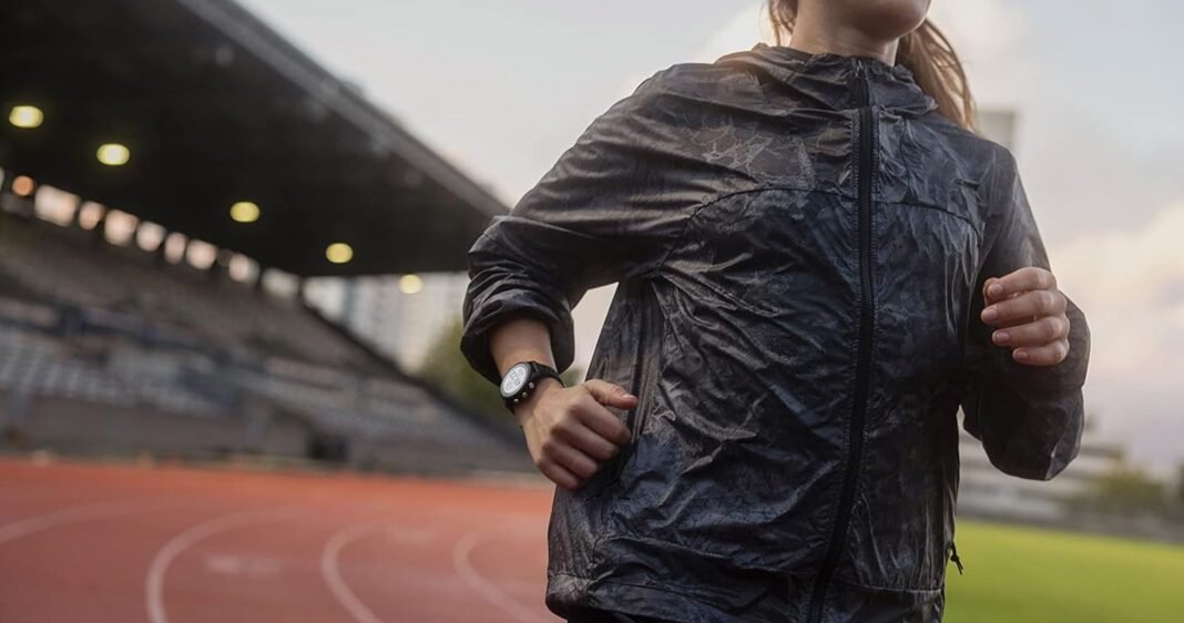 Atento, triatleta: el Garmin Forerunner más demandado hunde su precio a menos de 200 euros Atento, triatleta: el Garmin Forerunner más demandado hunde su precio a menos de 200 euros
