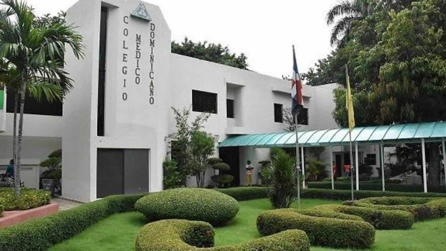 Colegio Médico en Valverde defiende a doctoras detenidas por falsas defunciones Colegio Médico en Valverde defiende a doctoras detenidas por falsas defunciones