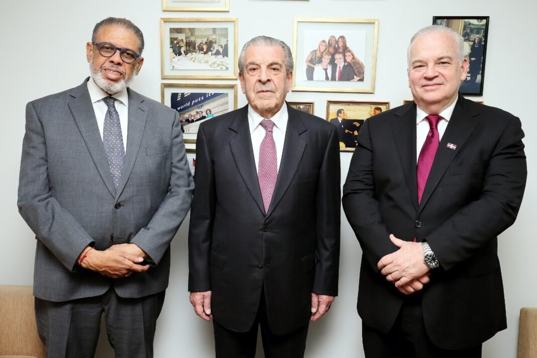 DGDC fortalece lazos de cooperación en Chile