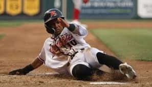 Estrellas anuncian al jardinero nicaragüense Ismael Munguía, quien repite con el club