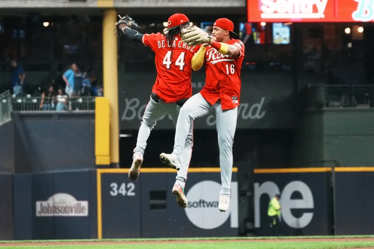 Final de infarto: Rojos y Mets van este domingo por último puesto del comodín LN Final de infarto: Rojos y Mets van este domingo por último puesto del comodín LN
