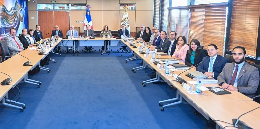 FMI presenta balance positivo sobre sus encuentros con distintos sectores del país FMI presenta balance positivo sobre sus encuentros con distintos sectores del país