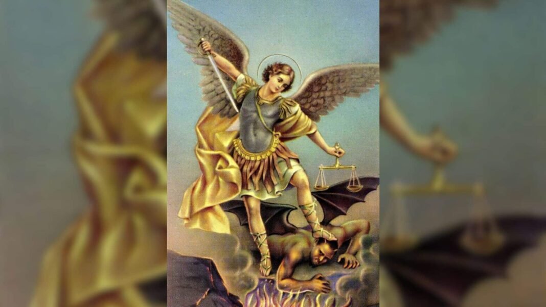 Hoy es día de San Miguel: entre la devoción católica y las prácticas de santería