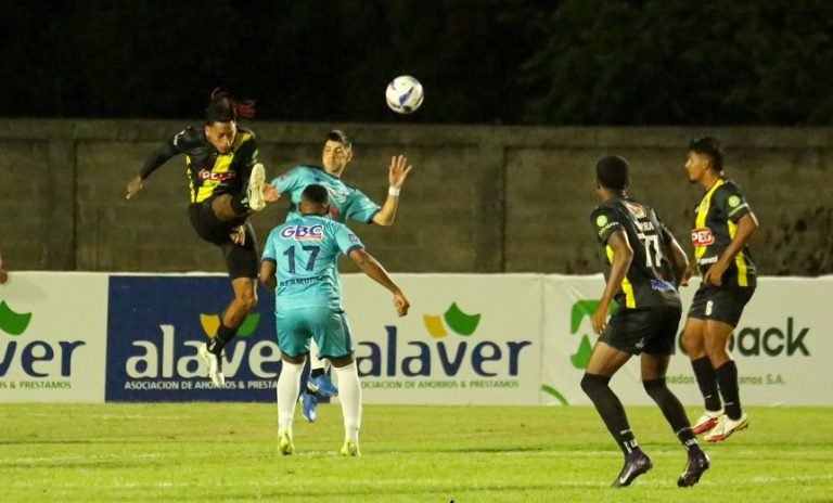 Jornada 6 LDF: Moca y Salcedo empatan 1-1 Jornada 6 LDF: Moca y Salcedo empatan 1-1