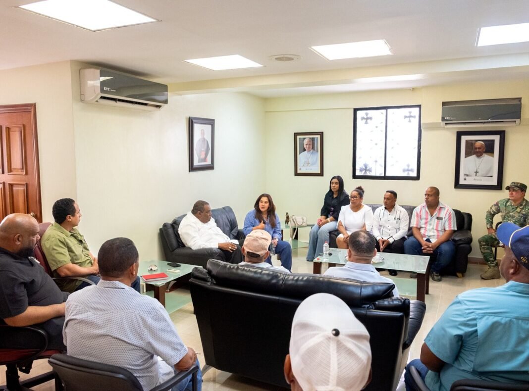 Karina Aristy solicita intervención inmediata del Gobierno tras accidente de tránsito en La Ceiba