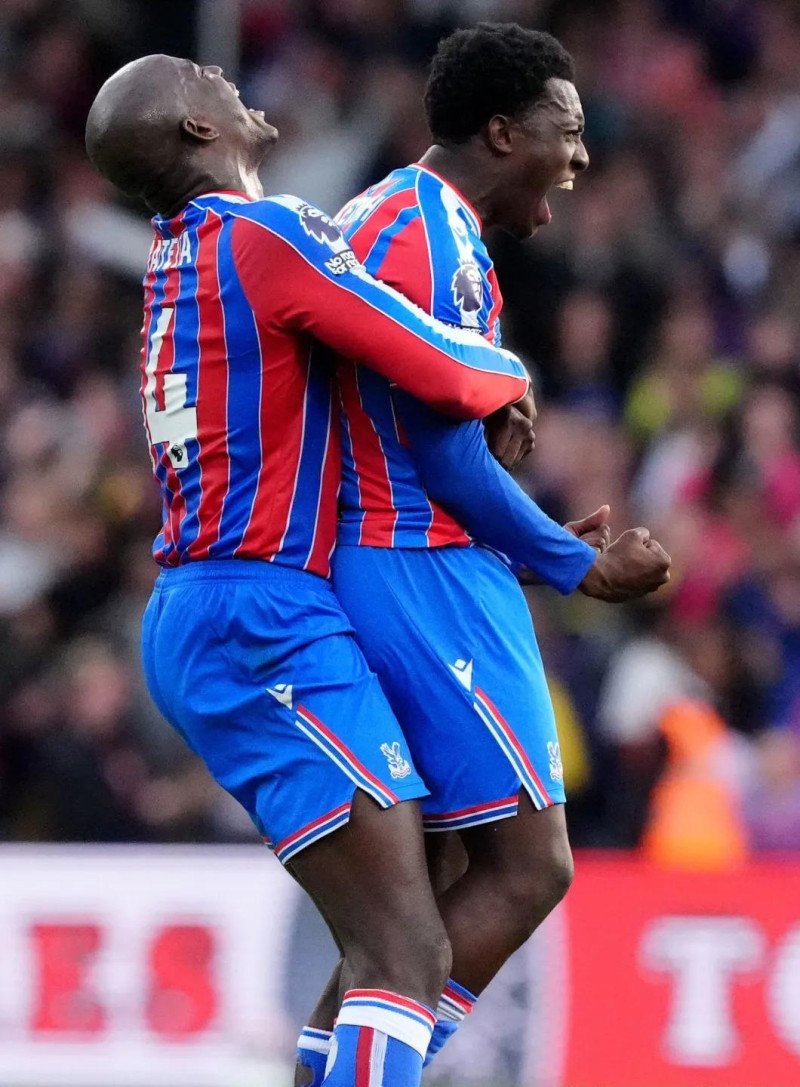 Liverpool concede un gol al final ante el Palace y sufre su primera derrota Liverpool concede un gol al final ante el Palace y sufre su primera derrota