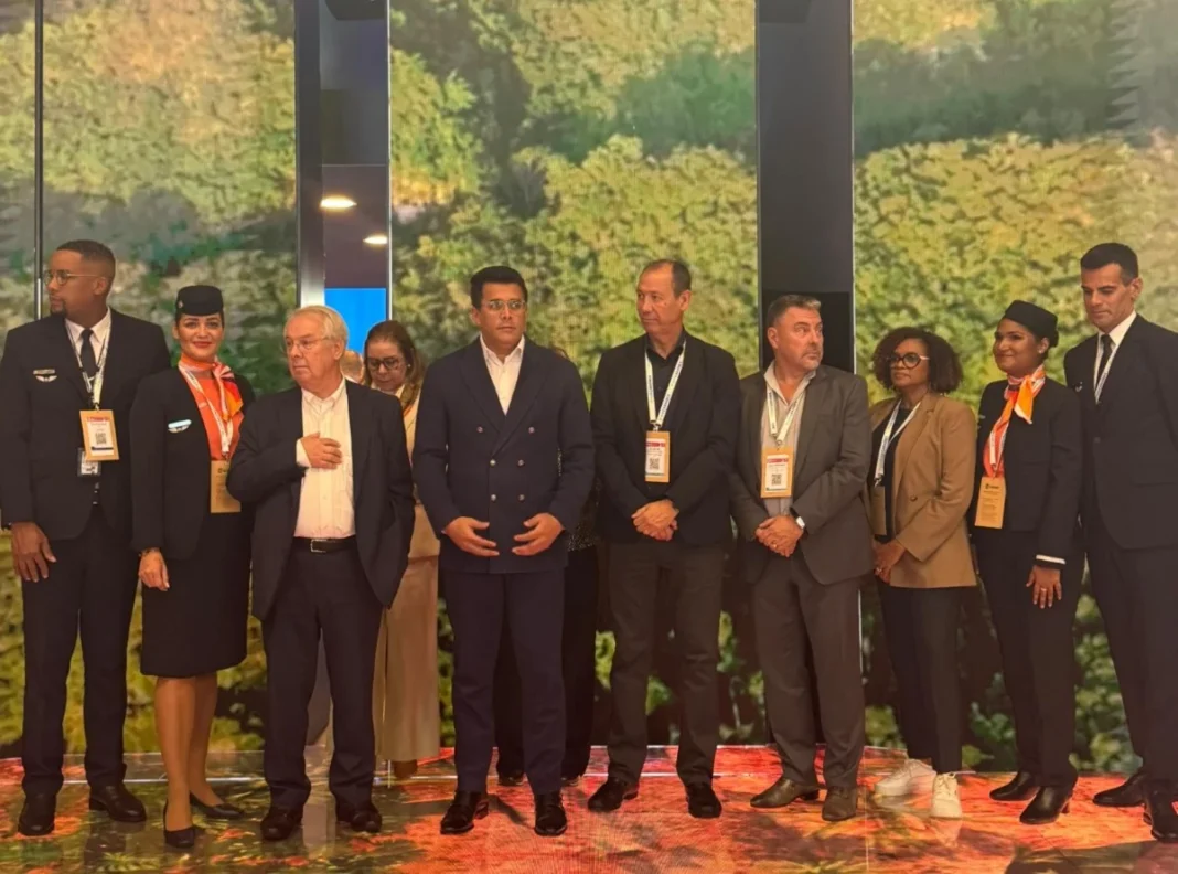 Ministro Collado espera incrementar llegada de turistas franceses con mayor conectividad