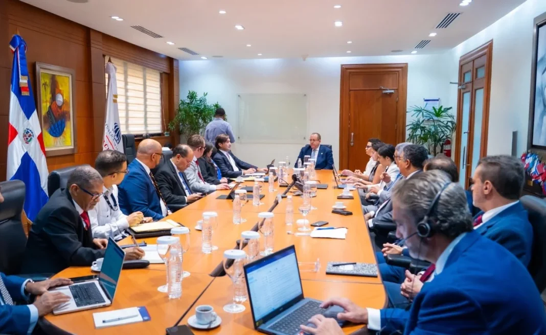 Misión del FMI visita RD para analizar evolución de la economía
