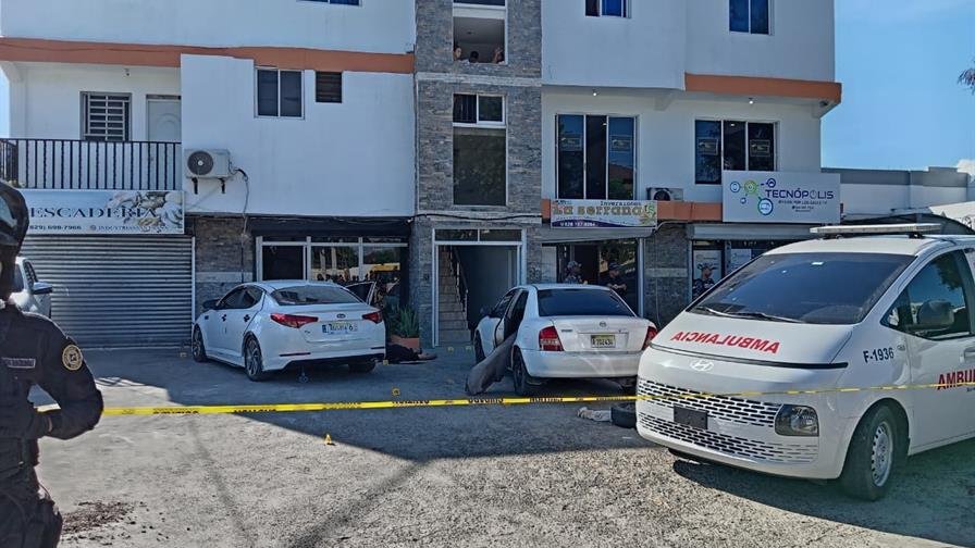 Pareja de uno de los abatidos por la Policía en Santiago dice que no era delincuente Pareja de uno de los abatidos por la Policía en Santiago dice que no era delincuente
