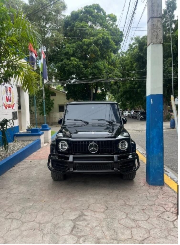 Policía Nacional captura en Boca Chica a “Denis Blanco”, conocido como “el rey del microtráfico de Guachupita”