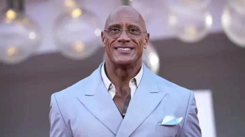 ¿Por qué las lágrimas de Dwayne Johnson en Venecia?