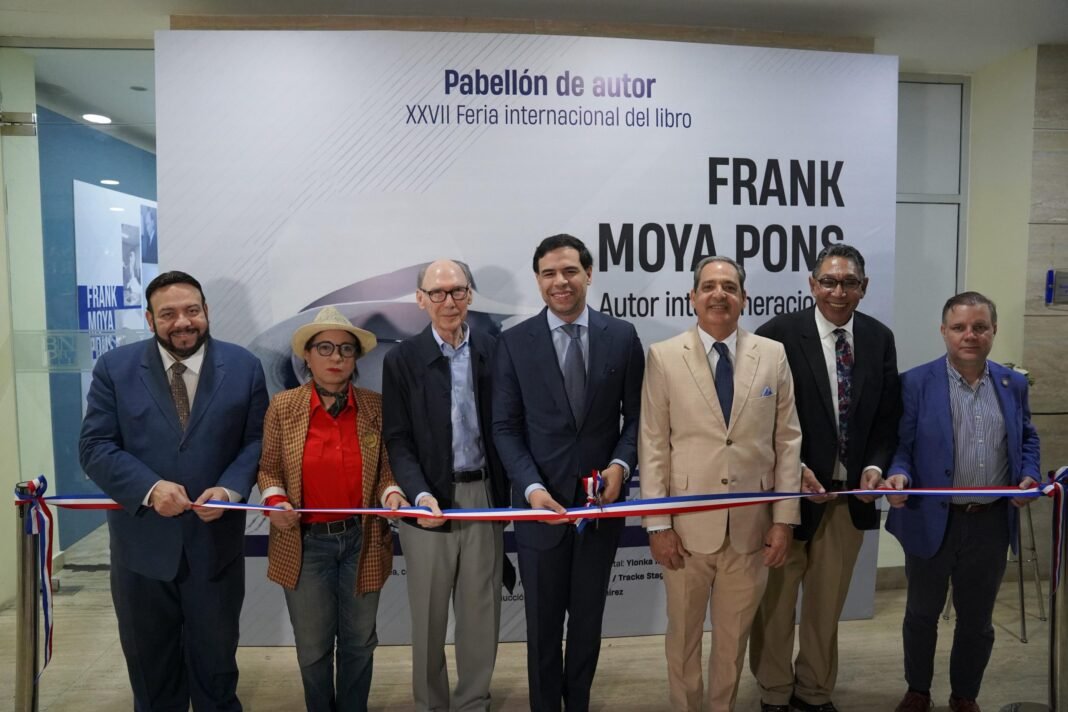 Presentan obras del historiador dominicano Frank Moya Pons