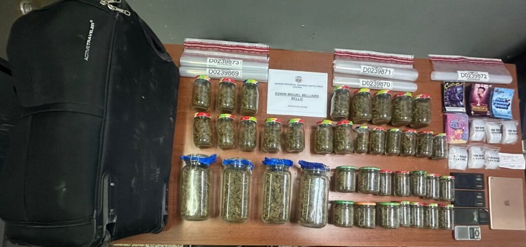 REALIZAN ALLANAMIENTOS Y OPERATIVOS CONTRA EL MICROTRÁFICO EN SANTIAGO Y NAVARRETE