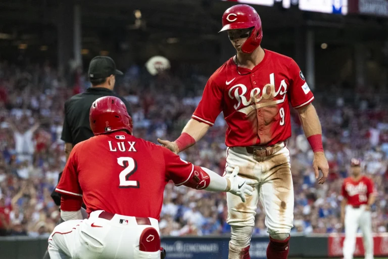 Rojos 6, Cubs 3. Cincinnati se acerca a 1 juego del último comodín de la LN Rojos 6, Cubs 3. Cincinnati se acerca a 1 juego del último comodín de la LN