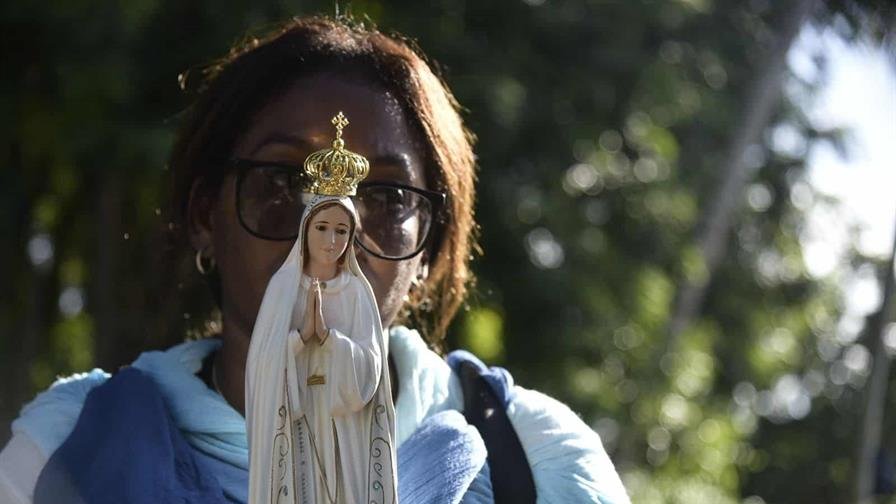 Tradición y fe marcan el peregrinaje al Santo Cerro en honor a la Virgen de las Mercedes