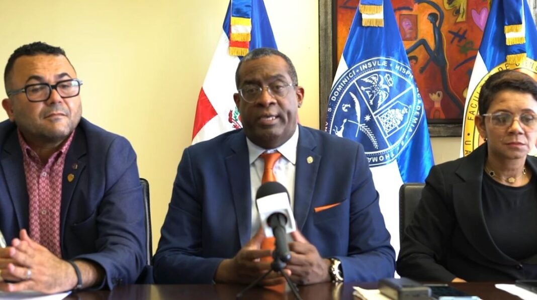 Anuncian sexta edición de la Feria de Pasantías y Empleos de la UASD Anuncian sexta edición de la Feria de Pasantías y Empleos de la UASD