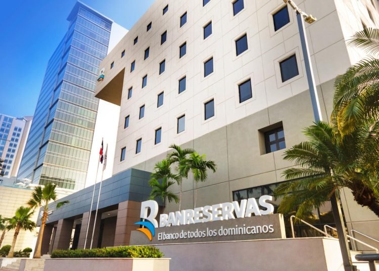 Banreservas pospone Expomóvil 2025 por el paso de la tormenta Melissa Banreservas pospone Expomóvil 2025 por el paso de la tormenta Melissa