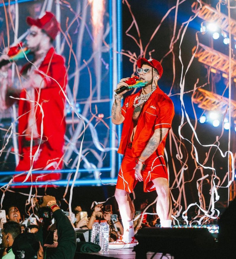 Cancelan participación de Anuel AA en juego de celebridades tras tiroteo en el Choliseo