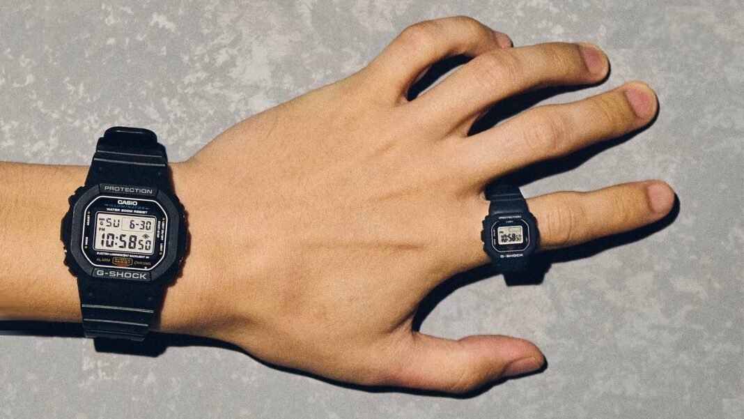 Casio convierte su mítico reloj G-Shock en un anillo, para que liberes la muñeca Casio convierte su mítico reloj G-Shock en un anillo, para que liberes la muñeca