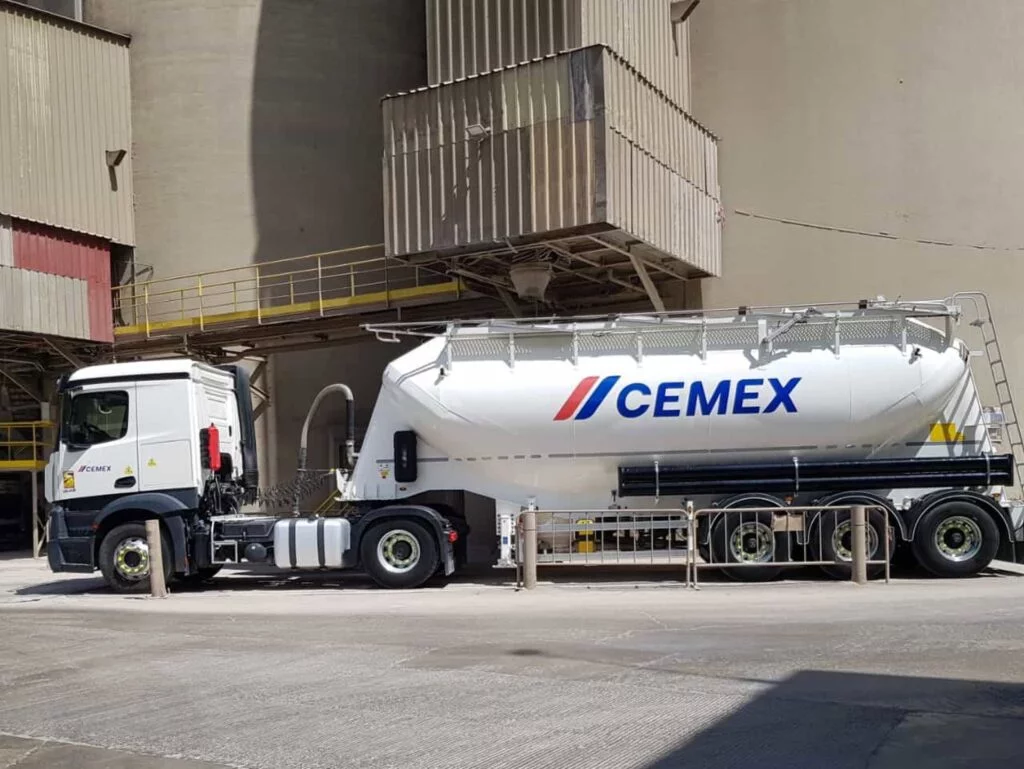 Cemex vende su fábrica de cemento en Panamá al Grupo Estrella Cemex vende su fábrica de cemento en Panamá al Grupo Estrella