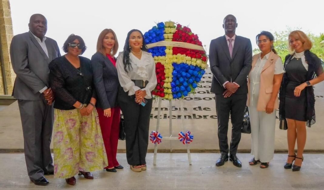 Comisión de Pueblos Indígenas y Afrodescendientes del Parlacen rinde homenaje a Fray Antón de Montesinos Comisión de Pueblos Indígenas y Afrodescendientes del Parlacen rinde homenaje a Fray Antón de Montesinos