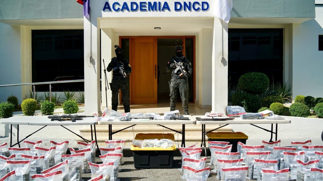 DNCD reporta resultados históricos con más de 187 mil arrestos y 226 mil kilogramos decomisados DNCD reporta resultados históricos con más de 187 mil arrestos y 226 mil kilogramos decomisados