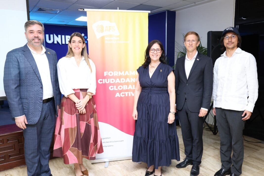 Encuentro Nacional impulsa la educación para la ciudadanía global en RD Encuentro Nacional impulsa la educación para la ciudadanía global en RD