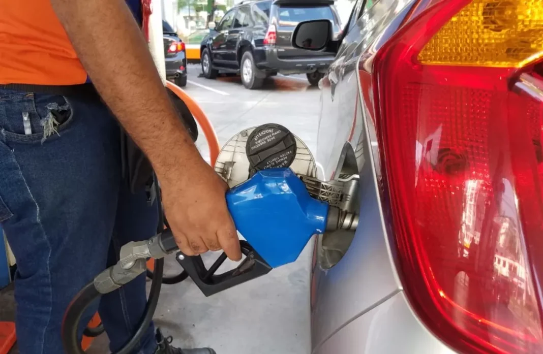 Gobierno mantiene congelados precios de la mayoría de los combustibles Gobierno mantiene congelados precios de la mayoría de los combustibles