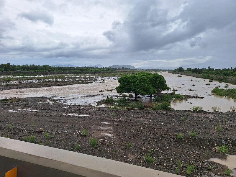 Huracán Melissa deja incomunicados a más de cuatro mil productores en zonas agrícolas, pero lluvias favorecen a zonas con sequías