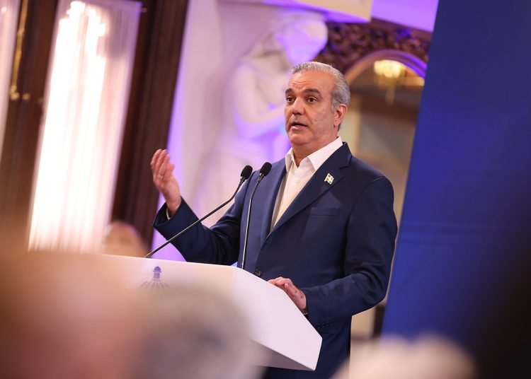 La deuda pública dominicana guarda el “secreto de la relatividad” La deuda pública dominicana guarda el “secreto de la relatividad”
