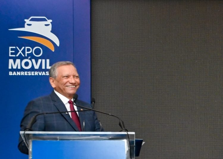 Leonardo Aguilera inaugura Expomóvil Banreservas 2025 con tasas de interés desde 5.84% Leonardo Aguilera inaugura Expomóvil Banreservas 2025 con tasas de interés desde 5.84%