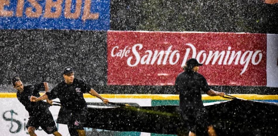 LIDOM suspende la jornada de este martes debido al paso por el país de la tormenta Melissa LIDOM suspende la jornada de este martes debido al paso por el país de la tormenta Melissa