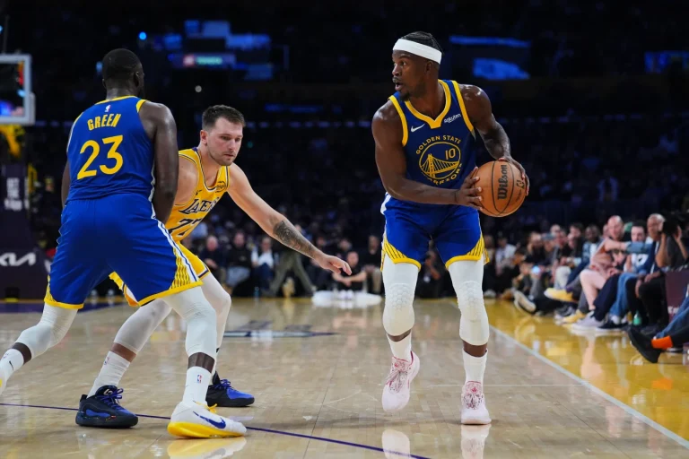 Luka anota 43, pero los Warriors de Butler superan a los Lakers 119-109 en un inicio de temporada sin LeBron Luka anota 43, pero los Warriors de Butler superan a los Lakers 119-109 en un inicio de temporada sin LeBron