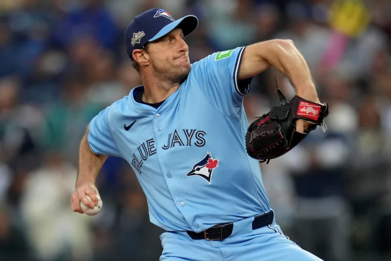 Max Scherzer fue pieza clave : Toronto iguala 2-2 serie de campeonato ante Seattle Max Scherzer fue pieza clave : Toronto iguala 2-2 serie de campeonato ante Seattle