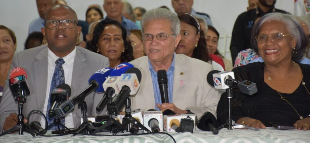 Médicos logran incremento del 50% en consultas ambulatorias tras acuerdo con ARS Médicos logran incremento del 50% en consultas ambulatorias tras acuerdo con ARS