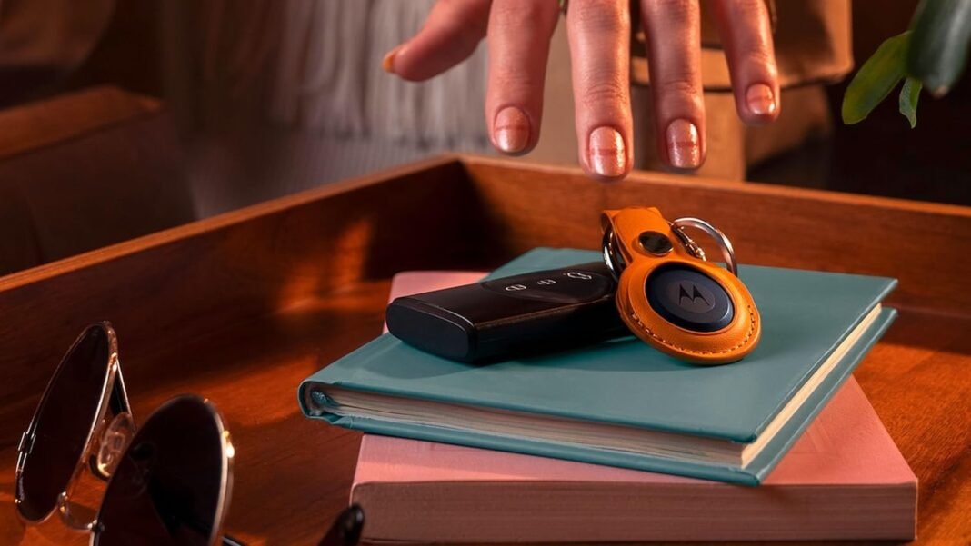 Motorola, a por Apple: vende la alternativa a los AirTag más buscada para móviles Android Motorola, a por Apple: vende la alternativa a los AirTag más buscada para móviles Android