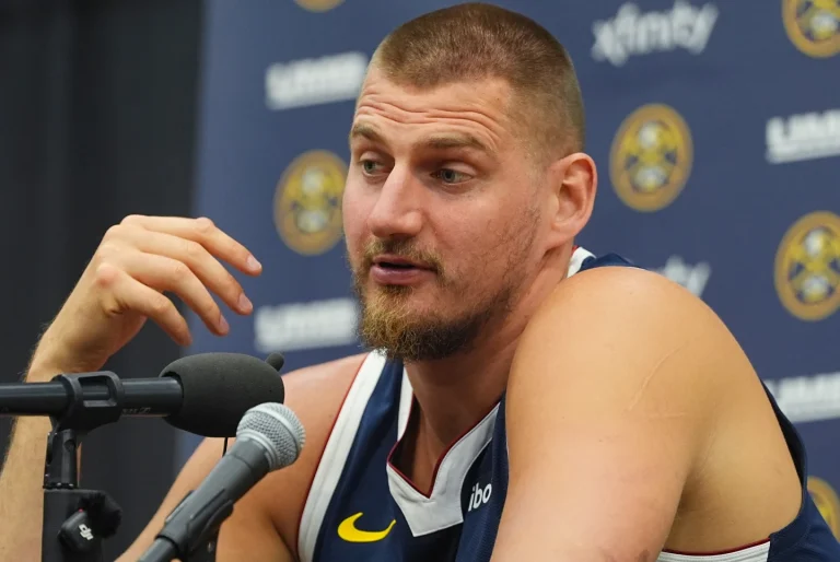Panorama NBA: GMs ven bicampeón al Thunder y a Jokić como MVP; Lillard vuelve a Portland como “mentor” mientras se recupera Panorama NBA: GMs ven bicampeón al Thunder y a Jokić como MVP; Lillard vuelve a Portland como “mentor” mientras se recupera