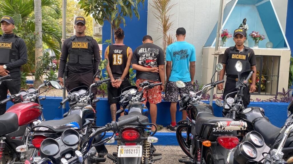 Policía Nacional desmantela banda dedicada al robo y comercialización de motocicletas en San Juan Policía Nacional desmantela banda dedicada al robo y comercialización de motocicletas en San Juan
